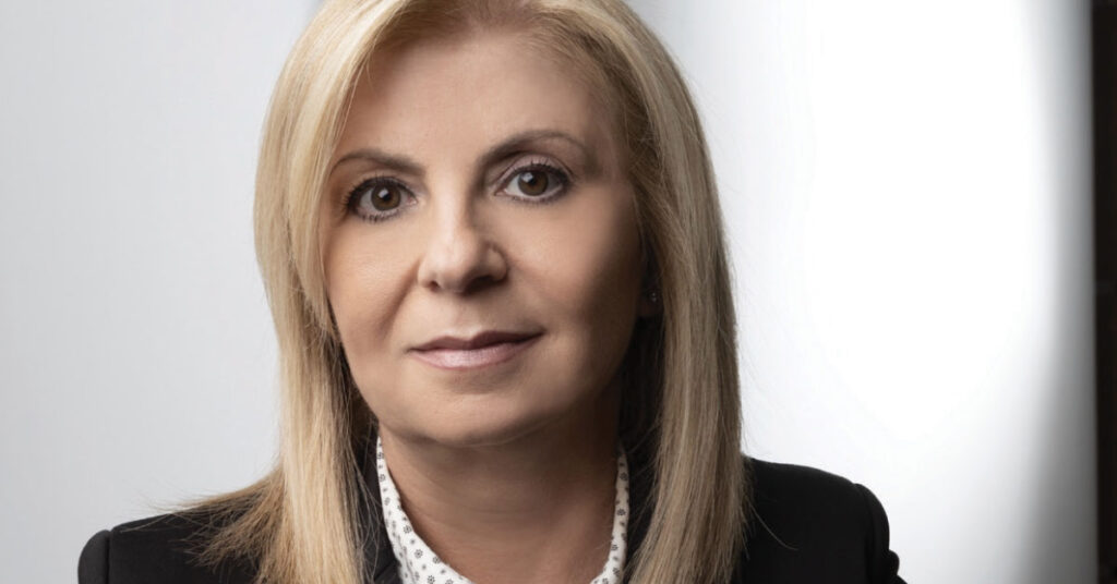 Vallery Skoumpa, Women In Business & Science