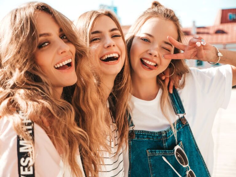 Pretty Girls Slfie, Women In Business &amp; Science